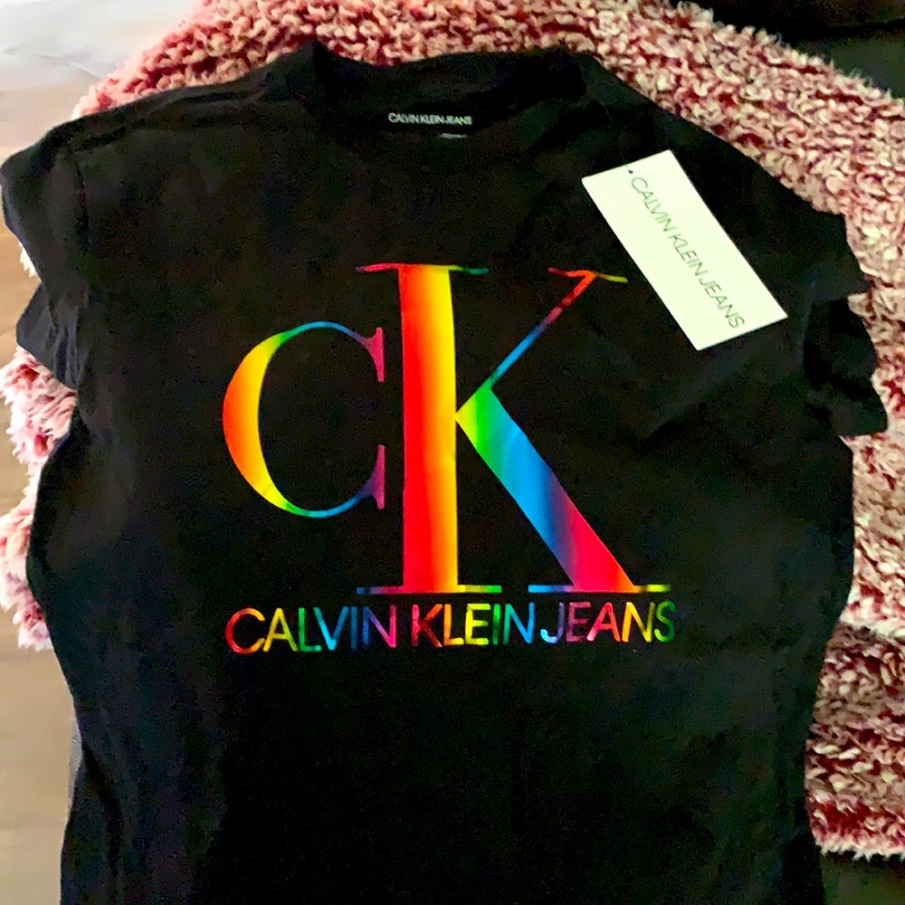 Calvin Klein xs men’s tshirts & socks brand new
